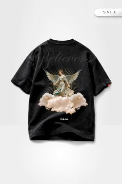 Camiseta Oversized Believers - Preta